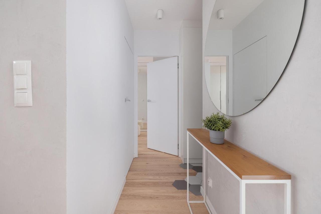 Vetulaniego Apartment With Air Conditioning & Parking By Renters Prestige Krasków Exterior foto