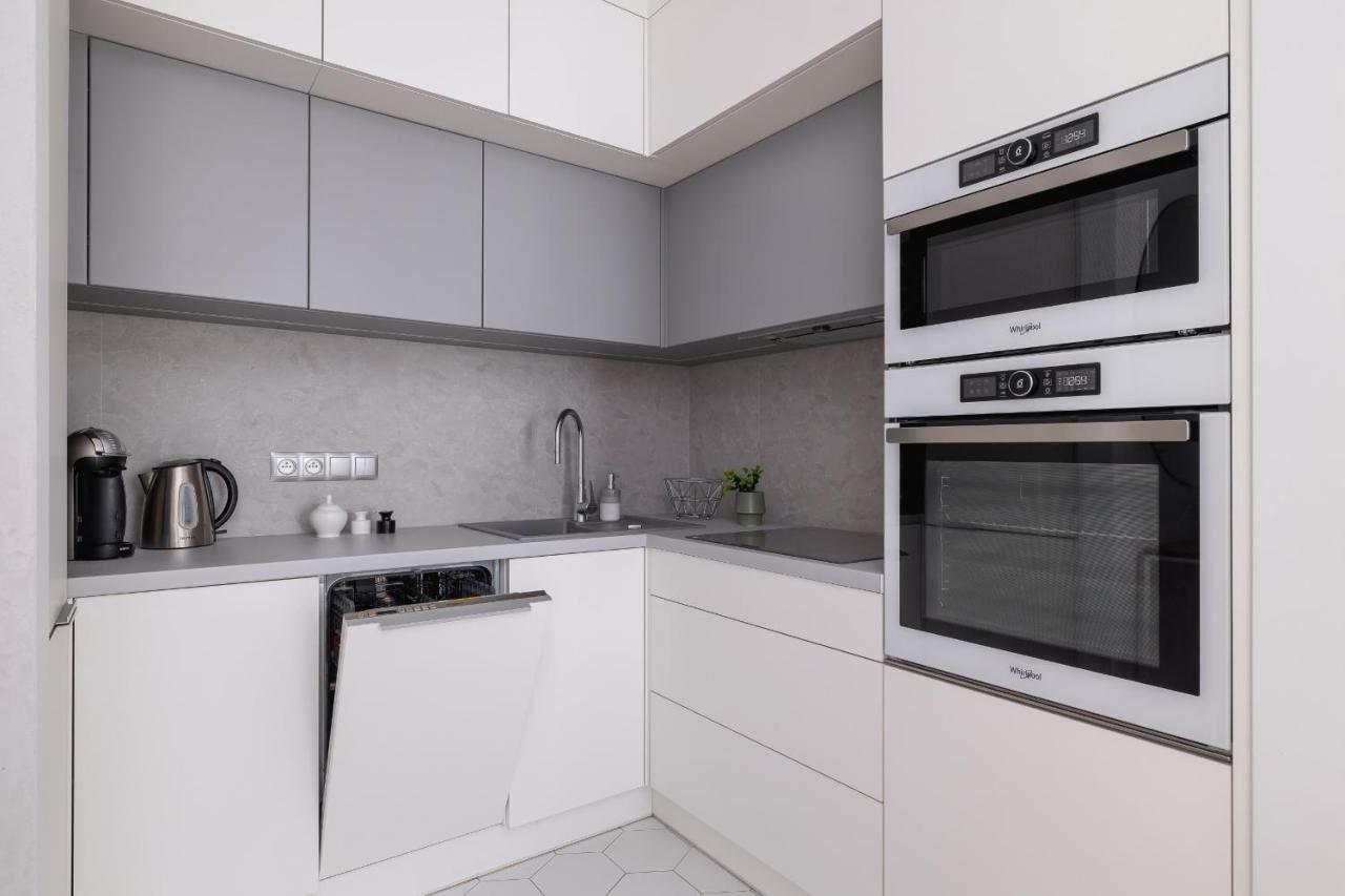 Vetulaniego Apartment With Air Conditioning & Parking By Renters Prestige Krasków Exterior foto